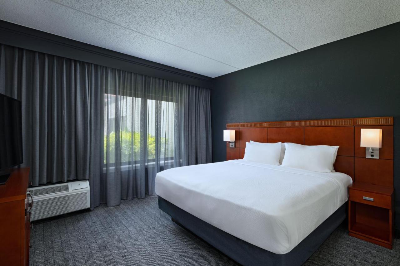 מלון Courtyard By Marriott San Antonio Downtown מראה חיצוני תמונה