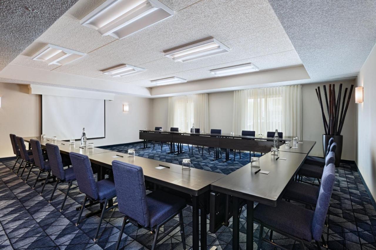מלון Courtyard By Marriott San Antonio Downtown מראה חיצוני תמונה