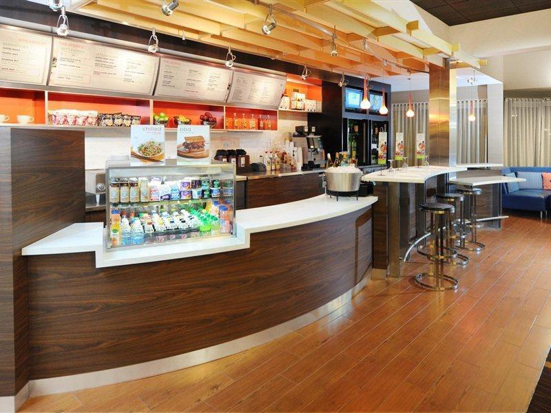 מלון Courtyard By Marriott San Antonio Downtown מראה חיצוני תמונה