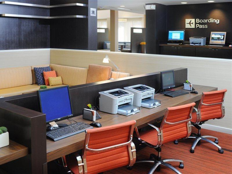 מלון Courtyard By Marriott San Antonio Downtown מראה חיצוני תמונה